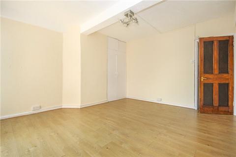 3 bedroom apartment to rent, St. Helier Avenue, Morden, SM4