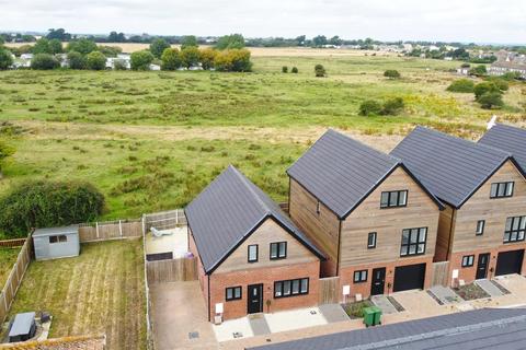 3 bedroom house for sale, Prime View, Littlestone, New Romney