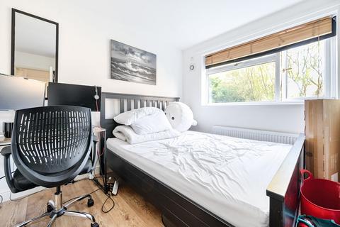 Flat 1, Cedar Court Birchington Road, Windsor, SL4 3QA