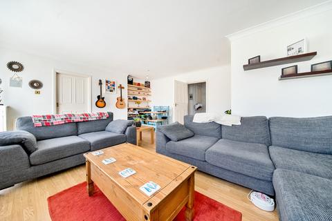 Flat 1, Cedar Court Birchington Road, Windsor, SL4 3QA