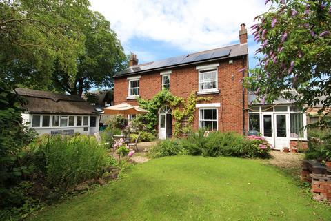 4 bedroom detached house for sale, Church Street, Langham