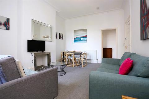 2 bedroom flat to rent, Norton Road Hove