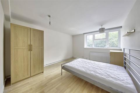 4 bedroom maisonette to rent, Este Road, SW11