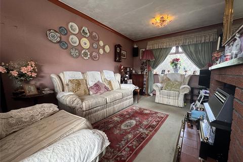 2 bedroom end of terrace house for sale, Matthew Moss Lane, Rochdale OL11