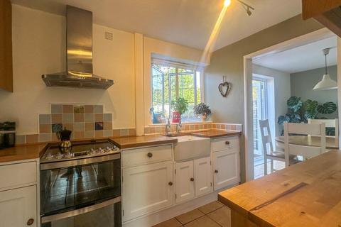 9 The Lawn, Whittlesford, Cambridge, CB22 4NG