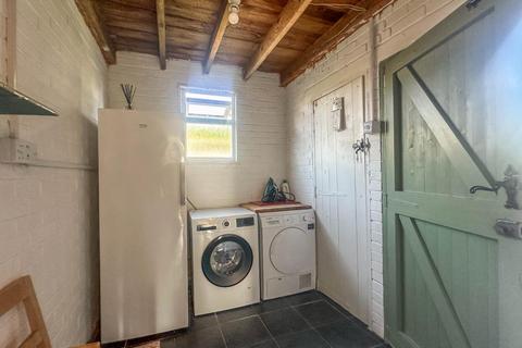 9 The Lawn, Whittlesford, Cambridge, CB22 4NG