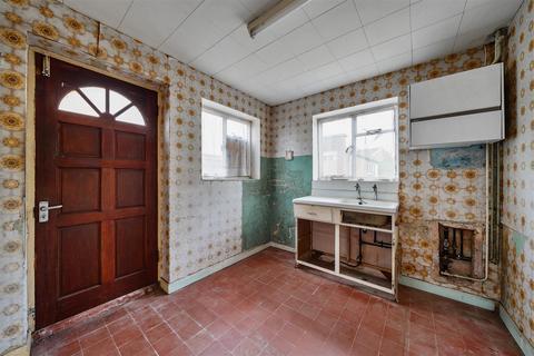 3 bedroom semi-detached house for sale, Putnoe Street, Bedford