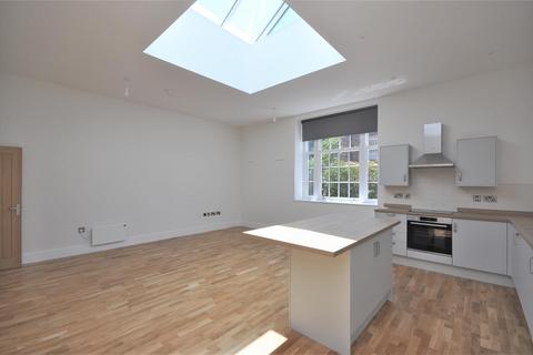 2 bedroom apartment to rent, Blake Street, York