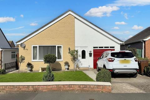 2 bedroom detached bungalow for sale, Bryn Twr, Abergele, Conwy, LL22 8DD