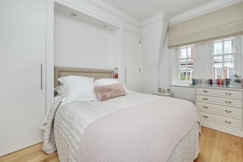 2 bedroom apartment for sale, Sloane Court West, London, SW3