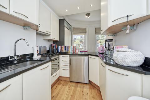 2 bedroom apartment for sale, Sloane Court West, London, SW3