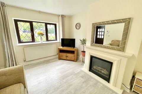 1 bedroom semi-detached house for sale, Kinsham Drive, Hillfield