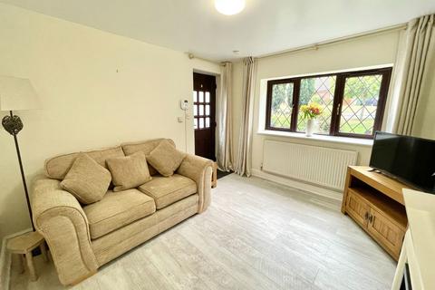 1 bedroom semi-detached house for sale, Kinsham Drive, Hillfield