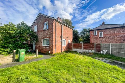 3 bedroom semi-detached house for sale, Abergele Road, Fallowfield