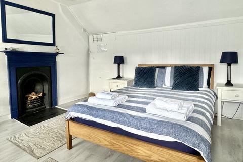 1a High Street, Padstow, PL28 8BB