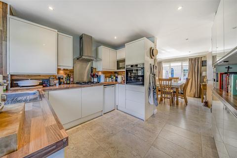 3 bedroom detached house for sale, Frome Valley Road, Dorchester DT2