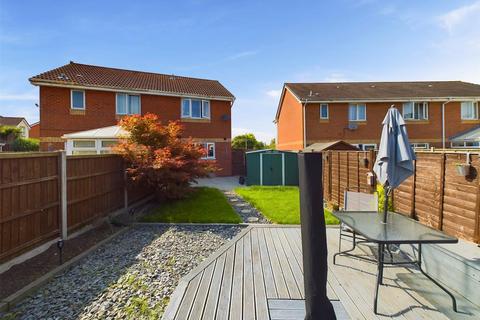 2 bedroom semi-detached house for sale, Barnfields, Gloucester