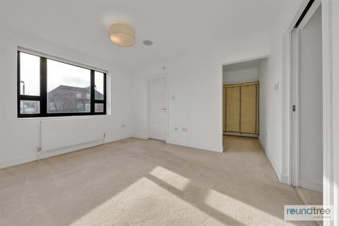 5 bedroom house to rent, The Ridgeway, Golders Green NW11