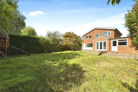 4 bedroom detached house for sale, Knowles Avenue, Berkshire RG45