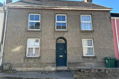 4 bedroom house to rent, Castle Street, Combe Martin EX34