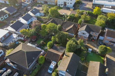 3 bedroom detached bungalow for sale, Canvey Island SS8