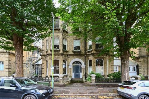 3 bedroom apartment for sale, Eaton Road, Hove