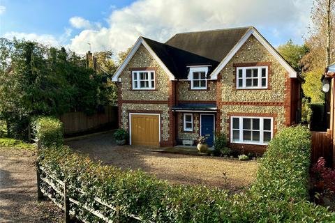 Bennett Way, West Clandon, Surrey, GU4