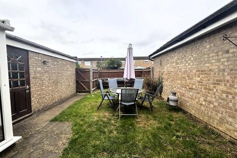 3 bedroom terraced house for sale, Bude Crescent, Stevenage