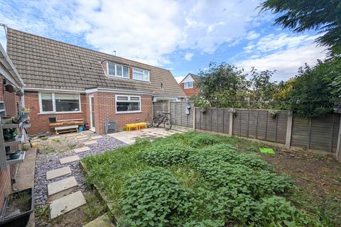 2 bedroom semi-detached bungalow for sale, Kingsley Road, Haslington, Crewe