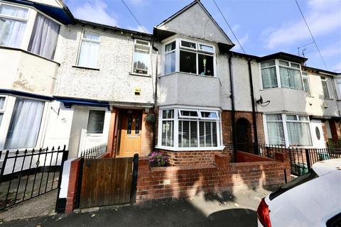 3 bedroom terraced house for sale, Goddard Avenue, Hull