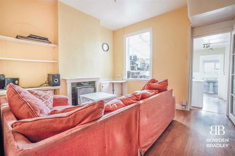 3 bedroom terraced house for sale, Friars Road, London, ., E6 1LH