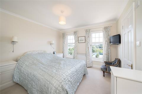 17 Newstead Way, London, SW19 5HR