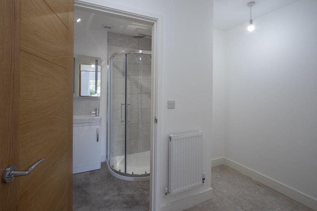 Ensuite.jpg