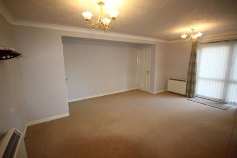 1 bedroom flat to rent, Watkins Court, Old Mill Close, Hereford