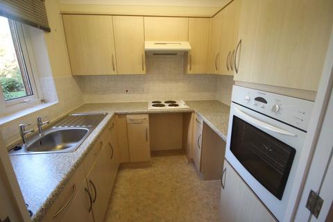 1 bedroom flat to rent, Watkins Court, Old Mill Close, Hereford