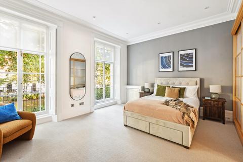 3 bedroom maisonette to rent, Ground And First Floor, 17 Brompton Square, Knightsbridge, London, SW3