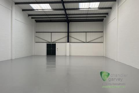 Industrial unit to rent, Farmborough Road, Aylesbury HP20