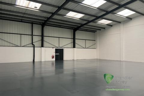 Industrial unit to rent, Farmborough Road, Aylesbury HP20