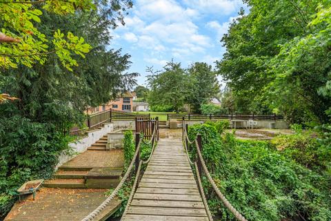 6 bedroom detached house for sale, London Road, Hemel Hempstead, Hertfordshire