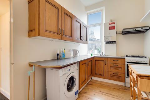 4 bedroom terraced house to rent, Dalston Lane, London E8