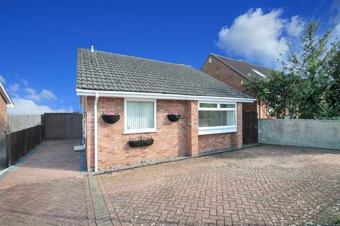 2 bedroom semi-detached bungalow for sale, Alledge Drive, Woodford NN14