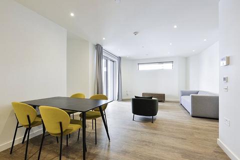 Apartment to rent, Nine Elms Lane, London, SW11