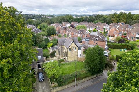 3 bedroom link detached house for sale, Lidgett Lane, Leeds LS8