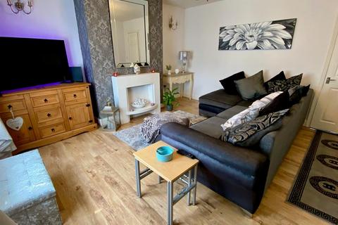 3 bedroom end of terrace house for sale, Broadlands, Meltham, Holmfirth