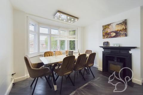 5 bedroom detached house for sale, Ipswich Road, Colchester