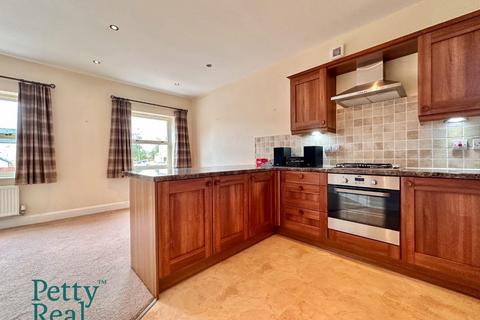 2 bedroom flat for sale, Clover Croft, Higham