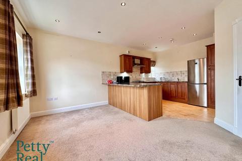 2 bedroom flat for sale, Clover Croft, Higham