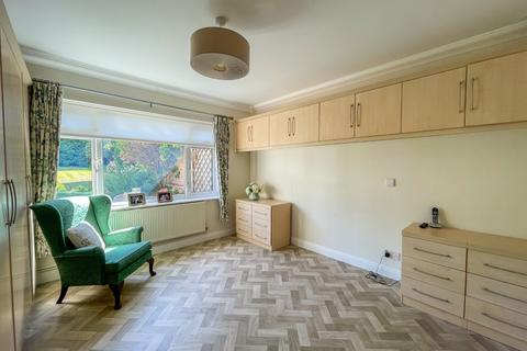 3 The Drive, Gravesend, DA12 4BY