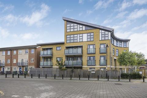 2 bedroom flat for sale, Beaumont Road, London E10