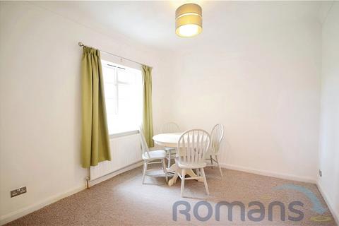 3 bedroom end of terrace house for sale, High Street, Aldershot, Hampshire